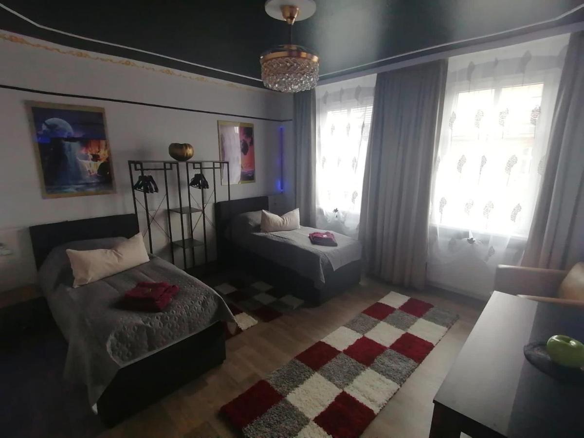 Gold Suite: Elbe Riverside Retreat With Netflix And E-bike Station * Wittenberge