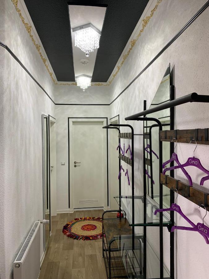 Apartment Gold Suite: Elbe Riverside Retreat With Netflix And E-bike Station