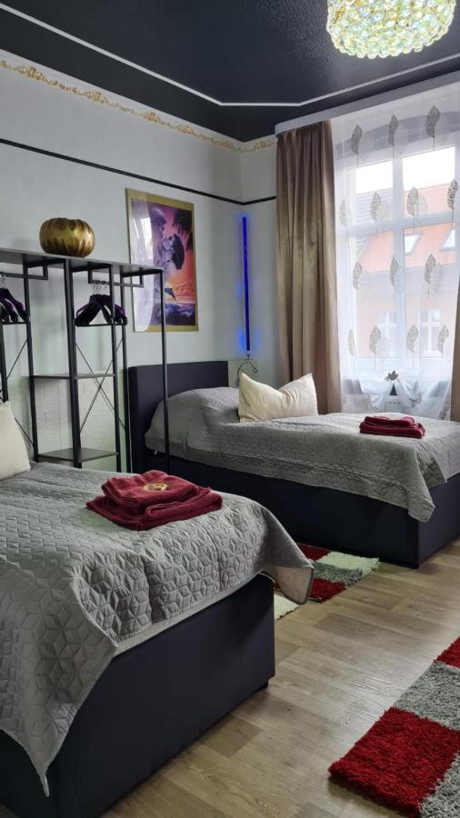 Apartment Gold Suite: Elbe Riverside Retreat With Netflix And E-bike Station