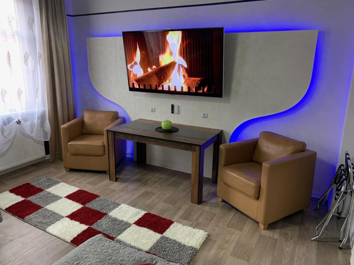 Gold Suite: Elbe Riverside Retreat With Netflix And E-bike Station *