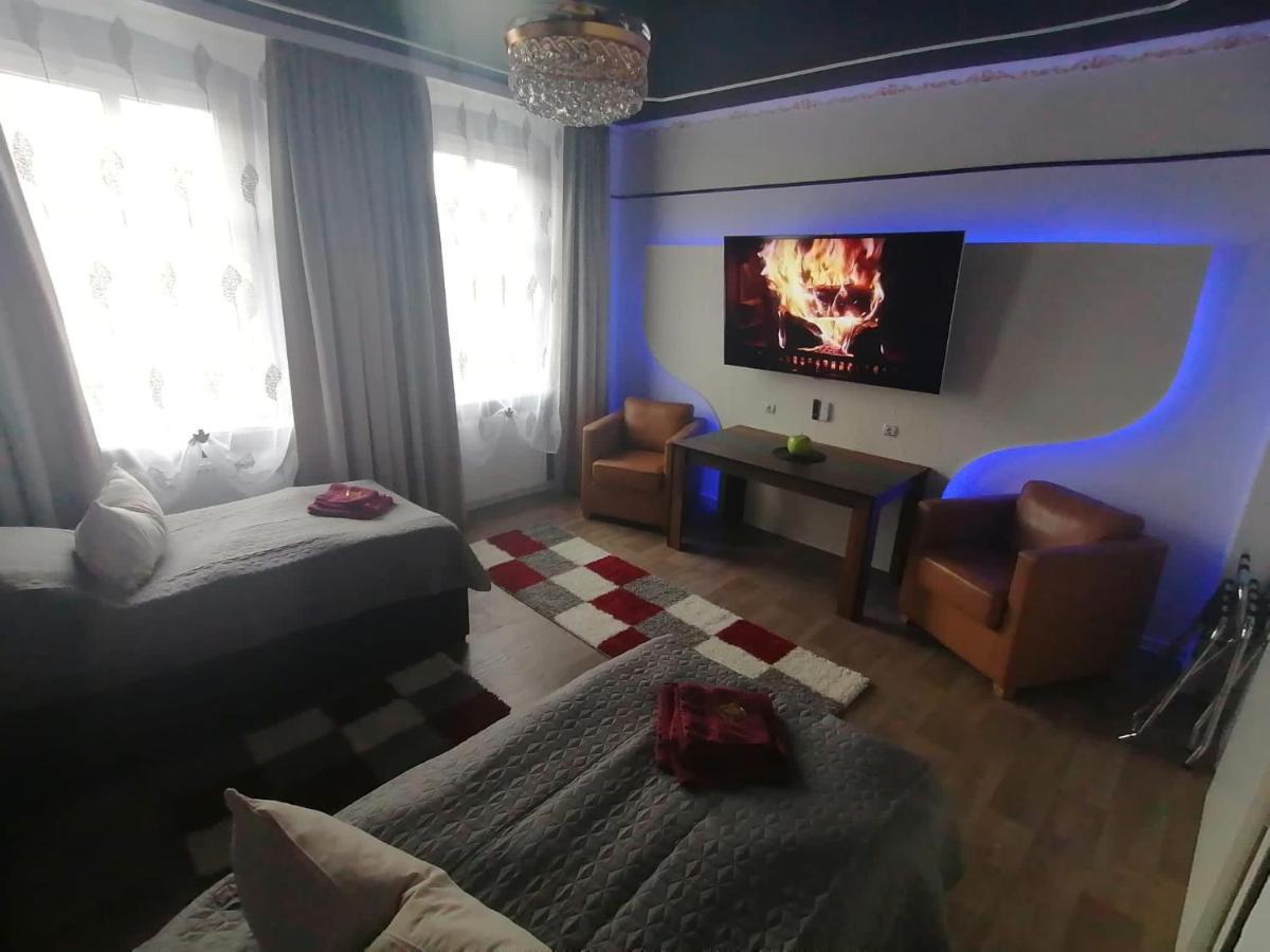 Gold Suite: Elbe Riverside Retreat With Netflix And E-bike Station Wittenberge